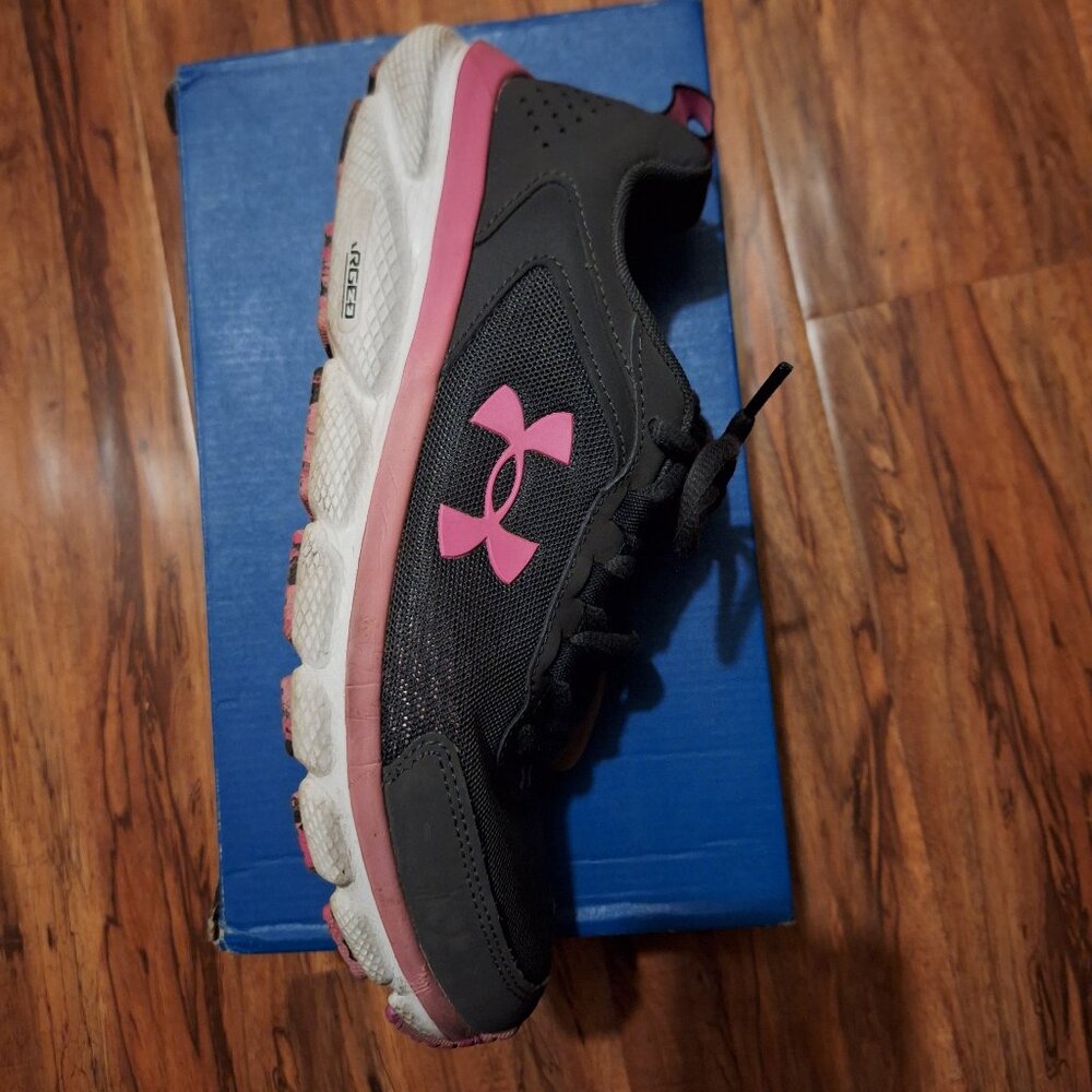 Under armour charged assert 9 women's training shoes
